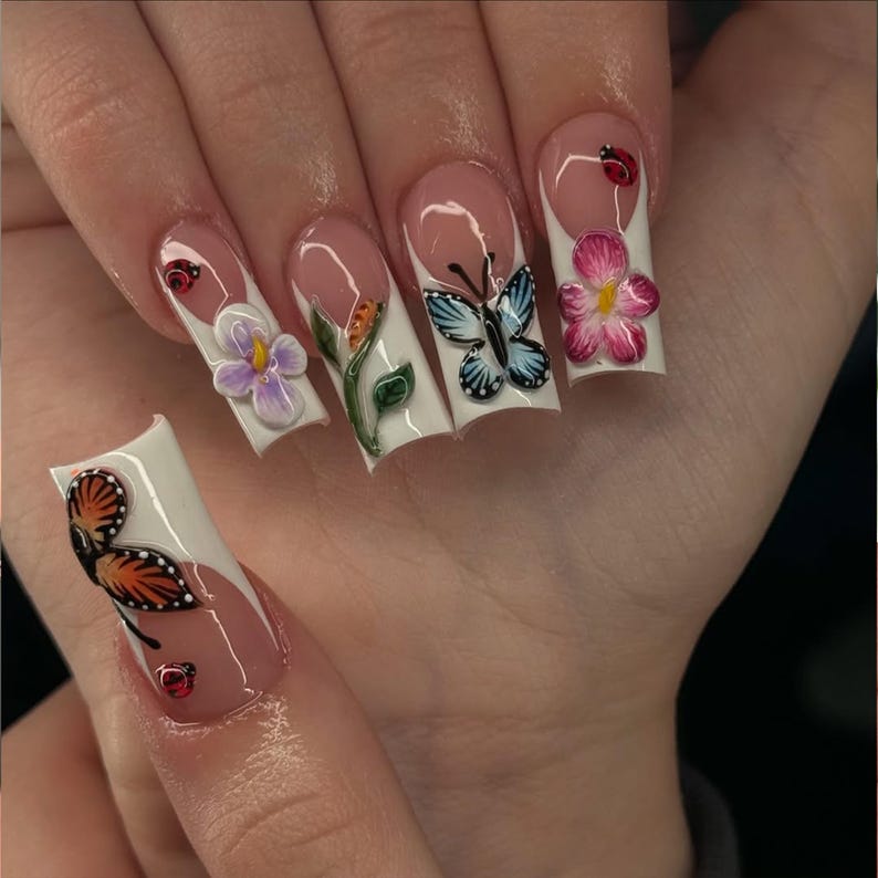 Handmade Floral Butterfly Press-On Nails